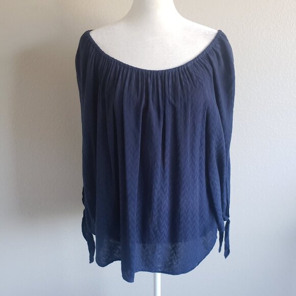 Velvet by Graham & Spencer Navy Blue Blouse Soft Relax Fit Top Tie Boho Size M - Picture 1 of 6